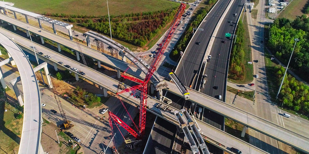 Crawler Crane Bridge Section Lift